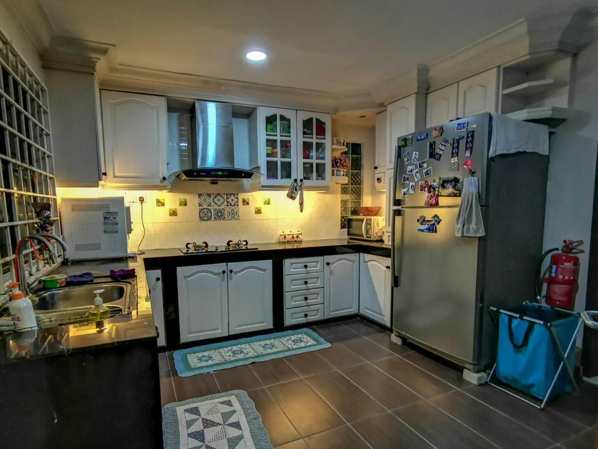 Ria Homestay Johor Bahru Exteriör bild